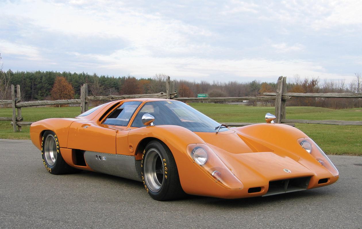 McLaren M6 GT w wyczynowej wersji napędzany był silnikiem o pojemności 5,9 litra o mocy 630 KM.