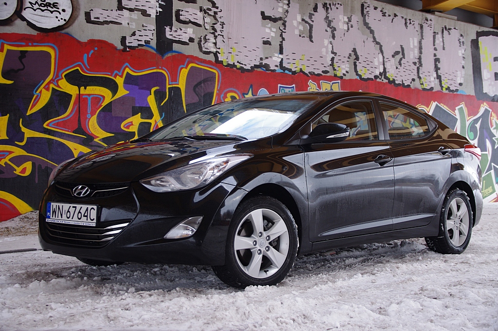 Hyudai Elantra przód